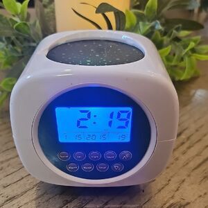 Discovery Alarm Clock Star Projecter Sound Machine